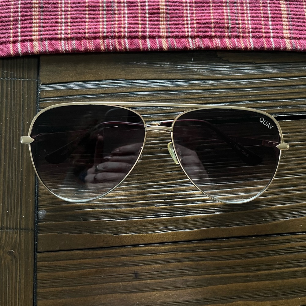 COPY - Quay Gold Aviator Sunnies